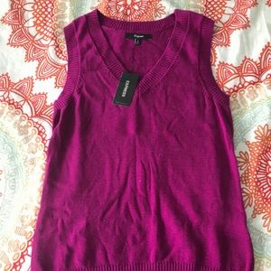 Express vest NWT
